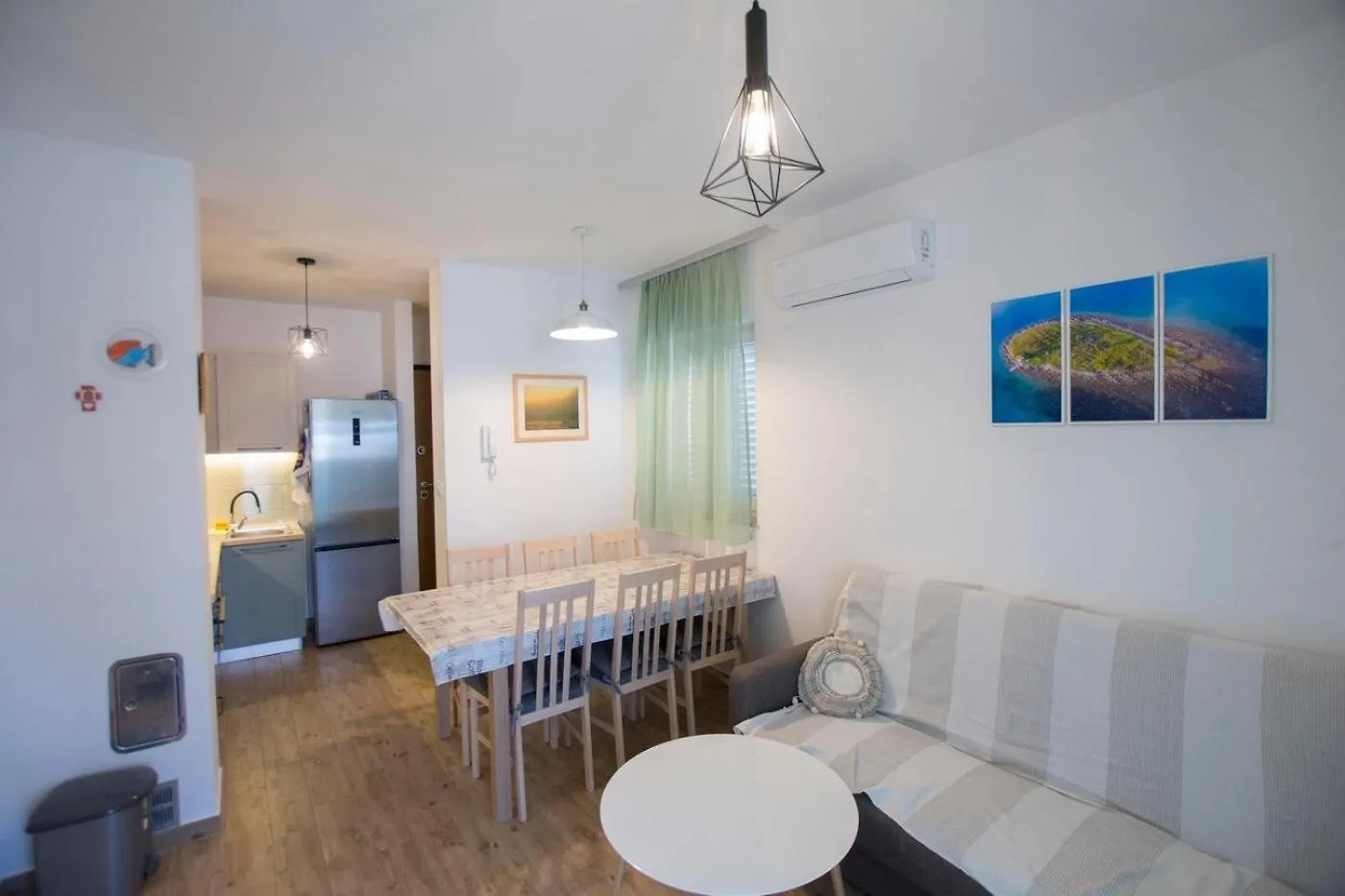 Apartments With A Parking Space Pakostane, Biograd - 22446 Croácia